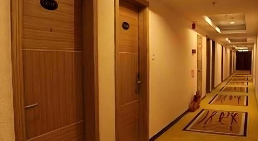 Airport Liwan Hotel Kanton Zewnętrze zdjęcie
